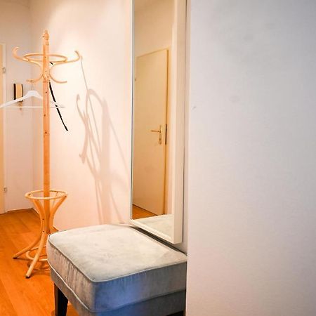 Backpacker Apartment Bahnhof Wien Eksteriør billede