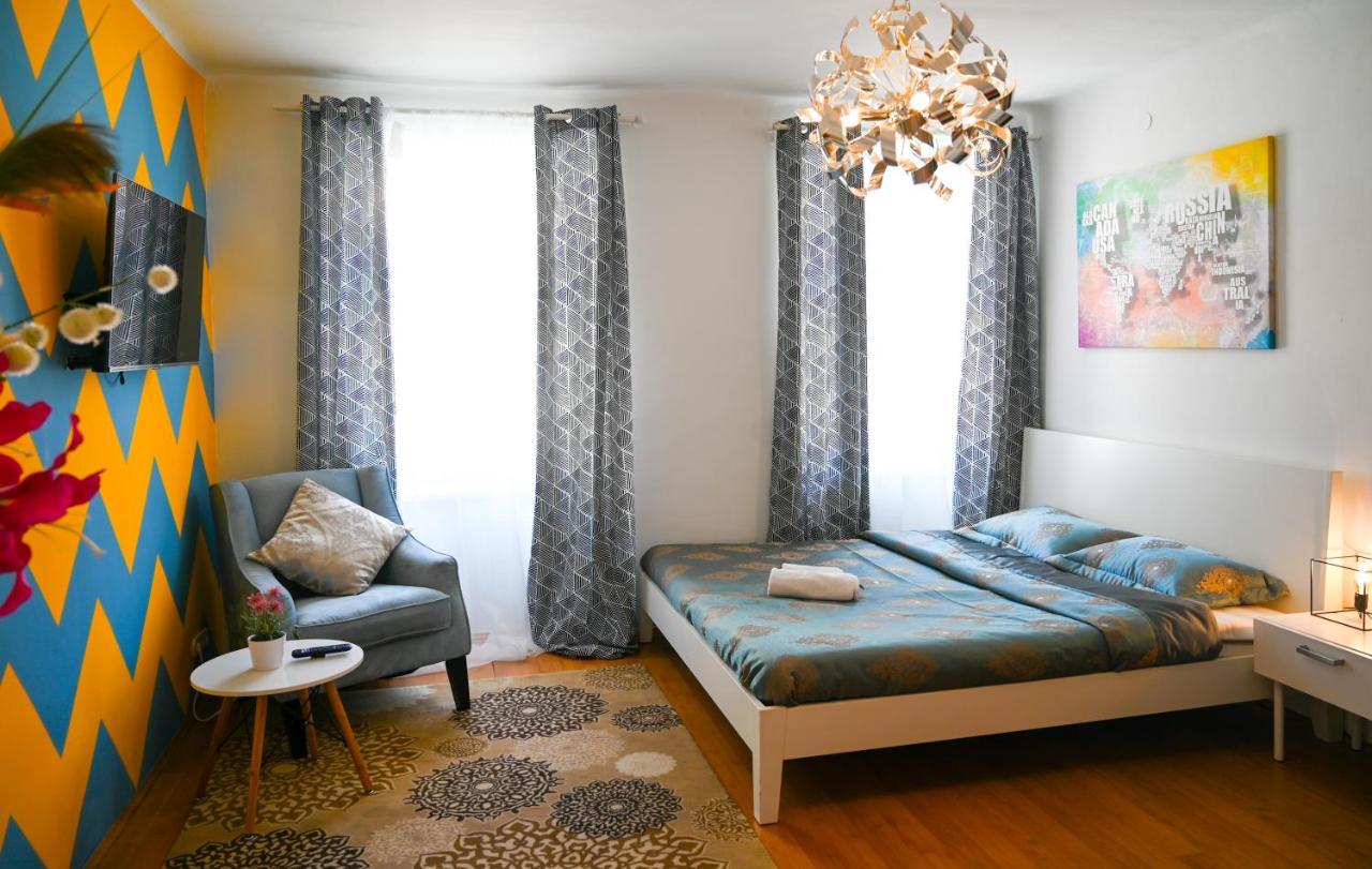 Backpacker Apartment Bahnhof Wien Eksteriør billede