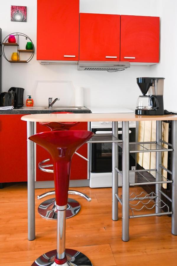 Backpacker Apartment Bahnhof Wien Eksteriør billede